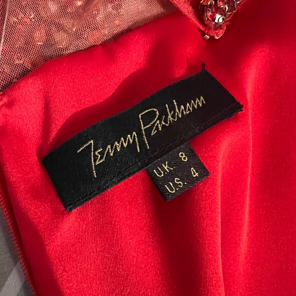 Jenny Packham red embellished gown - Picture 12 of 17